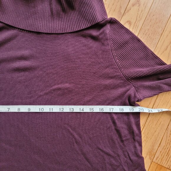 Michel Studio Cowl Neck Sweater Zipper Details Size 1X Burgundy - Picture 10 of 11